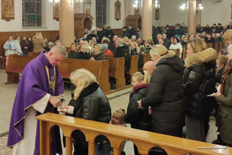 63 Msza wieczorna.jpg